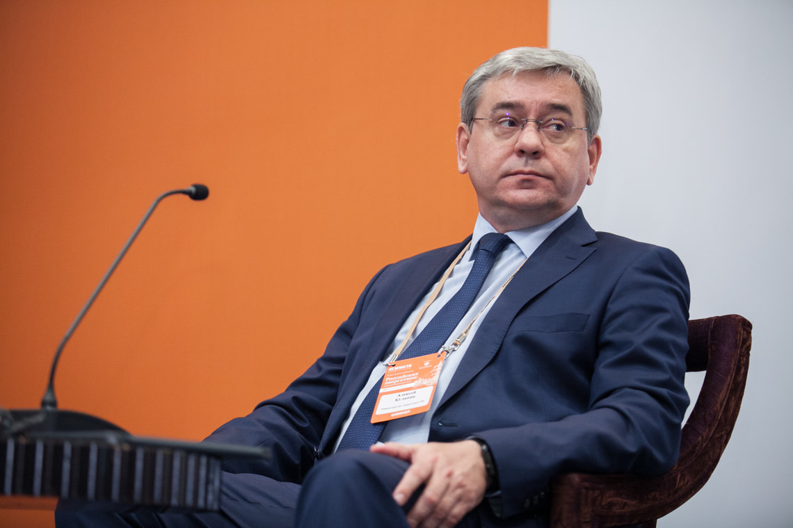 Руководители министерства энергетики. Кравченко зам министра энергетики. Вице-министр энергетики карагаев жумабай. Малик махмутович магзумов. Новак вице-премьер.